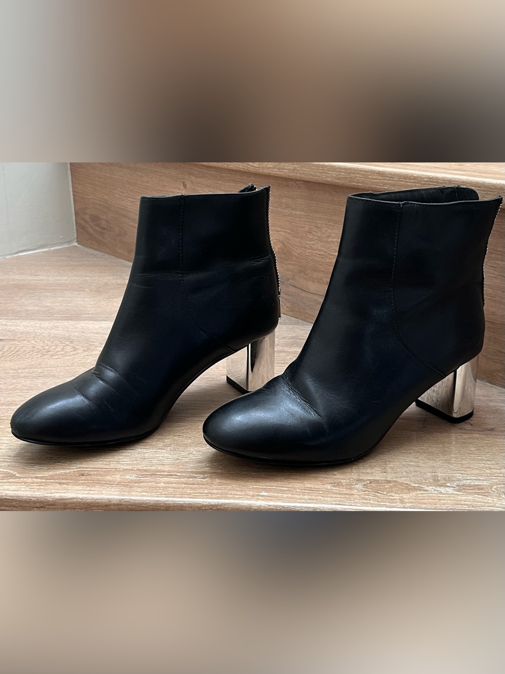 & Other Stories Black Leather Ankle Boots with Metal Heel